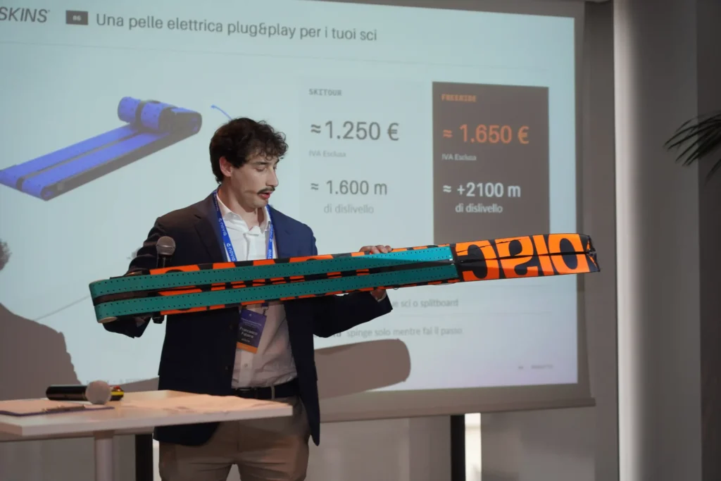Presentazione di una startup al Physical AI Investor Day di e-Novia a Milano.
